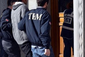Ağrı'da ter&ouml;r operasyonu: 2 tutuklama