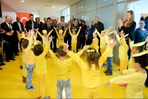 Bursa'da OSMEK 33 farklı branşta eğitim veriyor