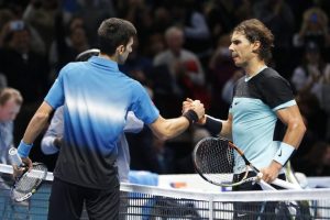 Djokovic, Londra'da s&uuml;rprize izin vermedi