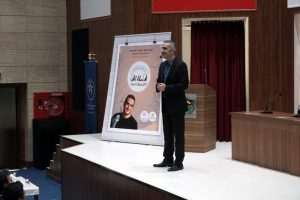 Bekir Develi: Sevdiğiniz işi yapın