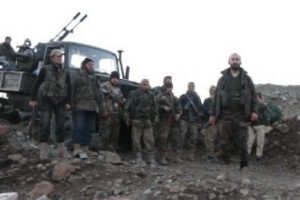 T&uuml;rkmenler'den d&uuml;nyaya mesaj: Haddinizi bilin