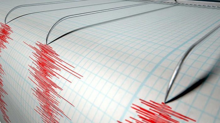 Afganistan'da 6,2 şiddetinde deprem