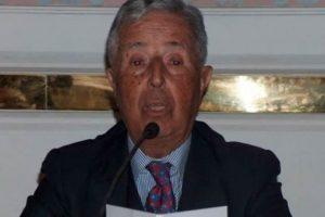 Eski Bakan Kamran İnan hayatını kaybetti