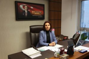 "&Ouml;ğretmenlerin sorununu &ccedil;&ouml;zmeden iyi bir eğitim sistemi hayal!"