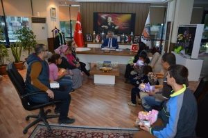 Bursa'da rehabilitasyon merkezinden Başkan &Ouml;zkan'a ziyaret