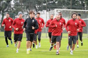 Galatasaray'da Atletico Madrid ma&ccedil;ı hazırlıkları