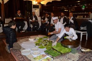 Urfa sıra geceli &Ouml;ğretmenler G&uuml;n&uuml; kutlaması...