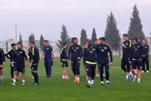 Akhisar Beşiktaş ma&ccedil;ına hazırlandı