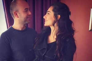 Nur Bozar doğum i&ccedil;in g&uuml;n sayıyor...