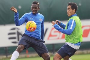 Kasımpaşa, Galatasaray ma&ccedil;ı hazırlıklarını s&uuml;rd&uuml;rd&uuml;