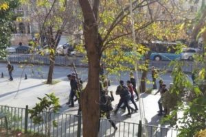 'G&ouml;zaltıyı' g&ouml;r&uuml;nt&uuml;lerken g&ouml;zaltına alındı!