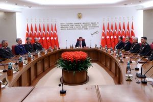 Y&uuml;ksek Askeri Şura '&ccedil;ok gizli' toplanıyor!
