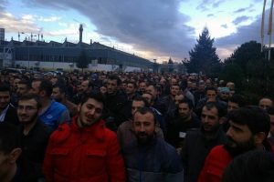 Bursa'da Renault iş&ccedil;ilerinden sendika tepkisi
