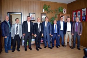 Usta: "Sandıklardan bayrakları tekrar &ccedil;ıkartacağız"
