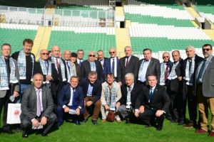 T&Uuml;RFAD &uuml;yeleri Timsah Arena'yı ziyaret etti