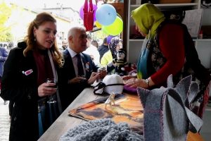 Bursa G&ouml;lyazı gıda satış &uuml;nitelerine kavuştu
