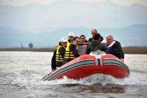 Samsun'da balık avlamak i&ccedil;in kuş cennetini yakmışlar