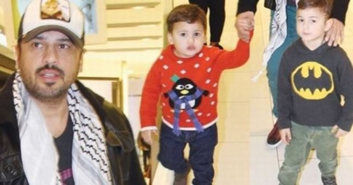 Oğlu istedi Emre Altuğ'un d&ouml;vmesi değişti...