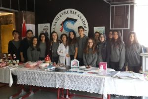 Mudanya Sami Evkuran'da L&Ouml;SEV farkındalığı standı