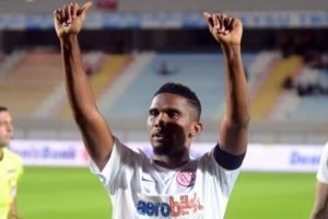 Antalyaspor'u Eto'o kurtardı!