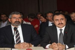 El&ccedil;i'nin son tweetleri: "Hendekler kapatılsın"