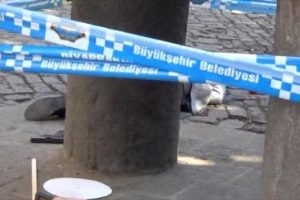Tahir El&ccedil;i'nin &ouml;ld&uuml;r&uuml;lmesi d&uuml;nya basınında