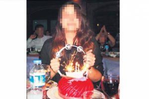 Takside uyuya kaldı, tecav&uuml;z etmeye kalktı!