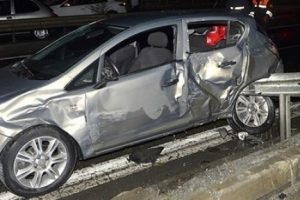 Avcılar'da zincirleme trafik kazası: 8 yaralı