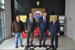 Akbank B&ouml;lge M&uuml;d&uuml;r&uuml;nden Bursa'da GTSO'ya ziyaret
