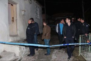 Bunalıma giren lise &ouml;ğrencisi intihar etti