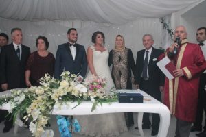 Samet Kayaoğlu ile Merve Kabuk&ccedil;u d&uuml;nya evine girdi...