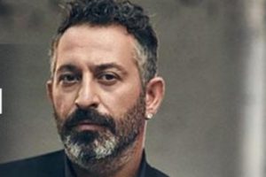 Bakın bakalım gazeteci var mı?