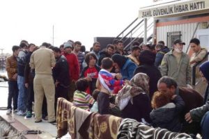 250 jandarma, yarım g&uuml;nde 850 ka&ccedil;ağı yakaladı