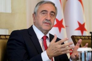 KKTC Cumhurbaşkanı'ndan tutuklu gazetecilere destek