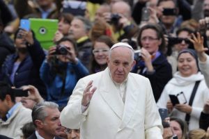 Papa: M&uuml;sl&uuml;manlar ve Hristiyanlar kardeştir