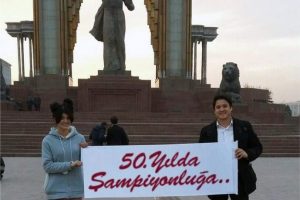 Usta'nın 50. yılda şampiyonluk hedefine destek b&uuml;y&uuml;k