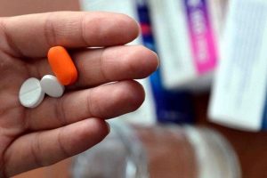 Diş apsesinde antibiyotik kullanımına dikkat edin!