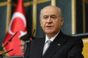 Bah&ccedil;eli 'vahim' diye yorumladı