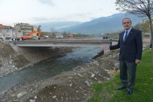 Bursa Yıldırım'da Deli&ccedil;ay k&ouml;pr&uuml;s&uuml; hizmete a&ccedil;ılıyor