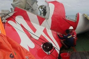 'AirAsia u&ccedil;ağı arıza ve pilotaj hatası y&uuml;z&uuml;nden d&uuml;şt&uuml;'