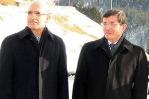 T&Uuml;SİAD'ın onur konukları Davutoğlu ve Şimşek