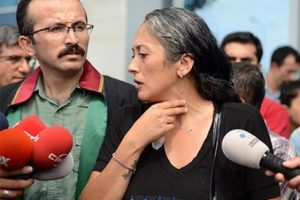 Hasan Ferit Gedik'in annesini tehdit davası başladı