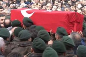 Şehit polis son yolculuğuna uğurlandı