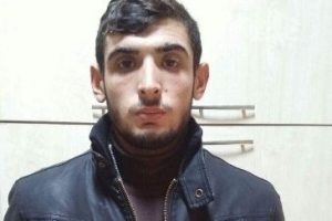 Eski sevgilisini &ouml;nce d&ouml;vd&uuml; sonra gasp etti