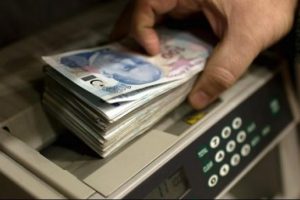 Emeklilik i&ccedil;in bor&ccedil;lanma yapacaklar acele etsin