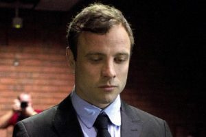 Y&uuml;ksek mahkeme Pistorius'un su&ccedil;unu "cinayet"e d&ouml;n&uuml;şt&uuml;rd&uuml;
