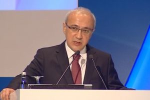 Başbakan Yardımcısı T&Uuml;SİAD heyetine hitap etti