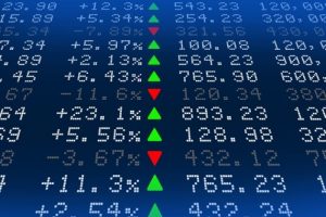 Borsa g&uuml;n&uuml;n ilk yarısını artıda ge&ccedil;ti (3 Aralık 2015)