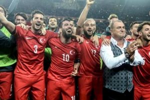 FIFA a&ccedil;ıkladı: 2015'in d&uuml;nya şampiyonu T&uuml;rkiye