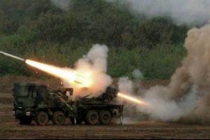 Rusya Hazar'ın kıyısında S-400'leri test etti